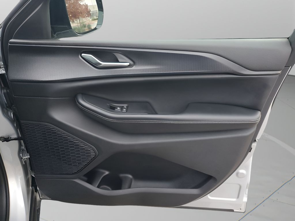 Used Car 2024 Jeep Grand Cherokee L  Altitude X For Sale Under $40,000 In Austin, Texas