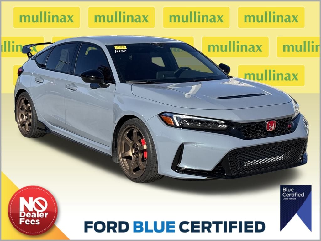 2025 Honda Civic Hatchback Type-R's photo