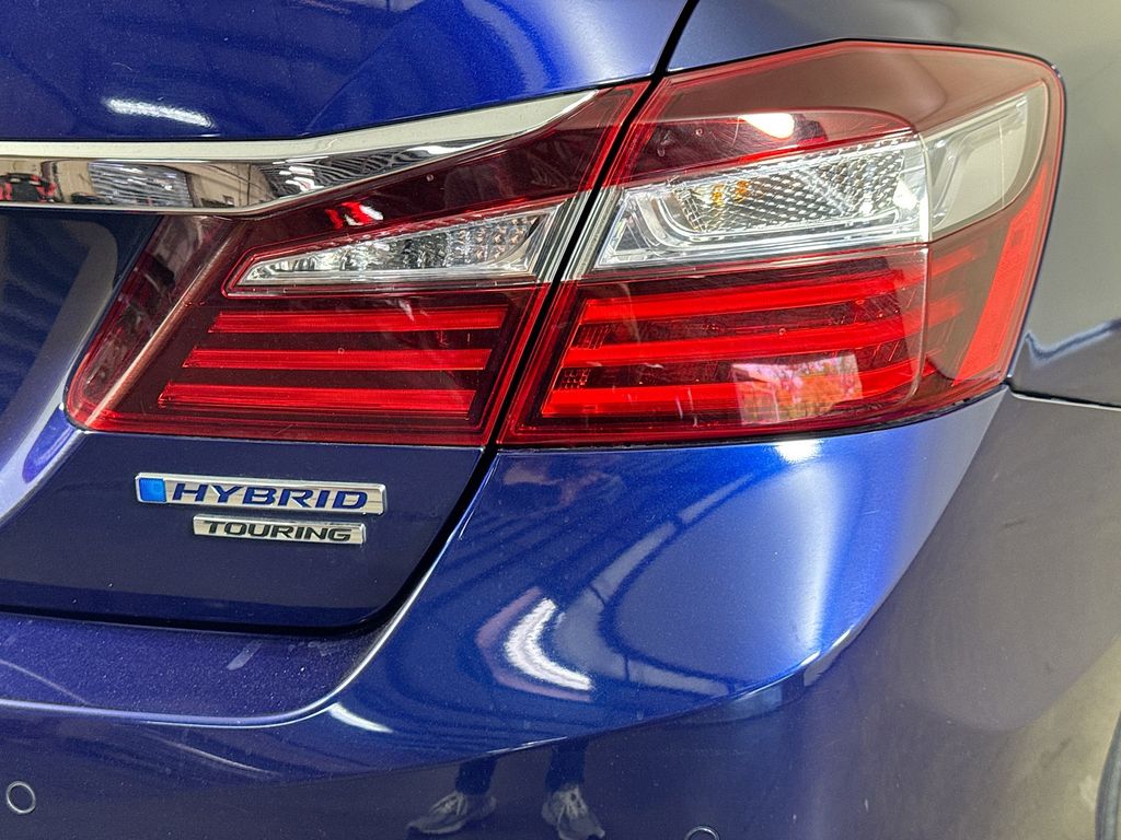 Used Car 2017 Honda Accord Hybrid  Touring For Sale Under $15,000 In Austin, Texas