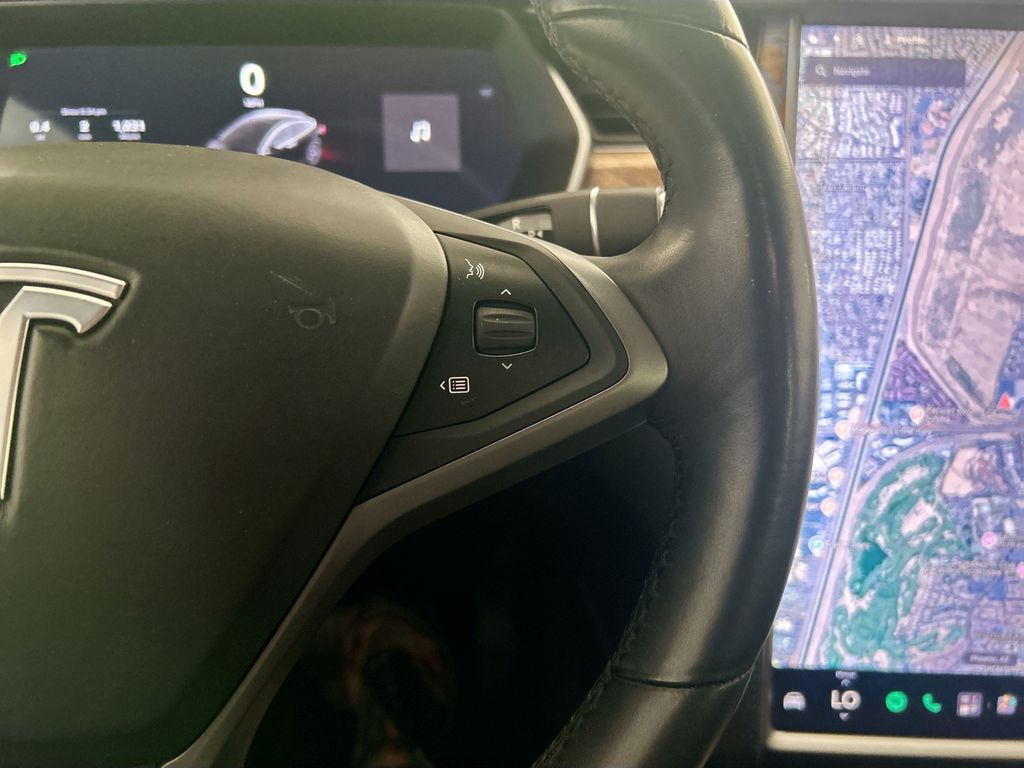 Thumbnail: 2018 Tesla Model X - 13