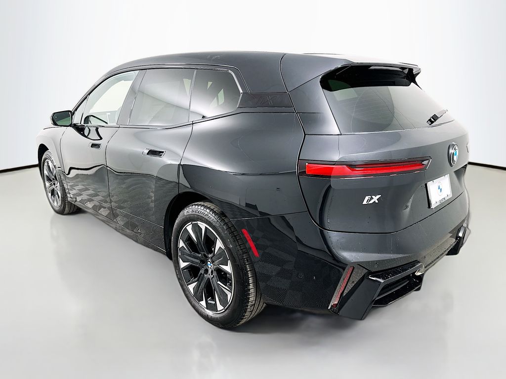 Thumbnail: 2026 BMW iX - 7