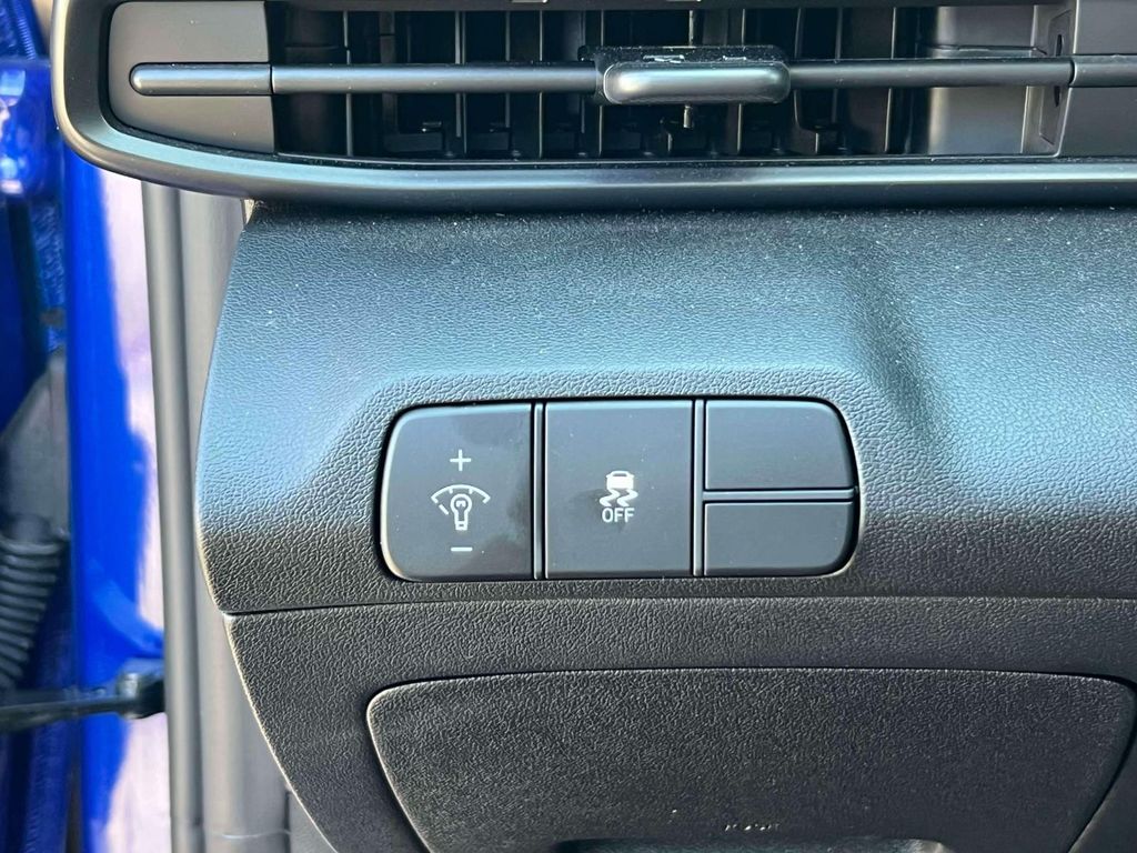 Used 2026 Hyundai Elantra Sedan