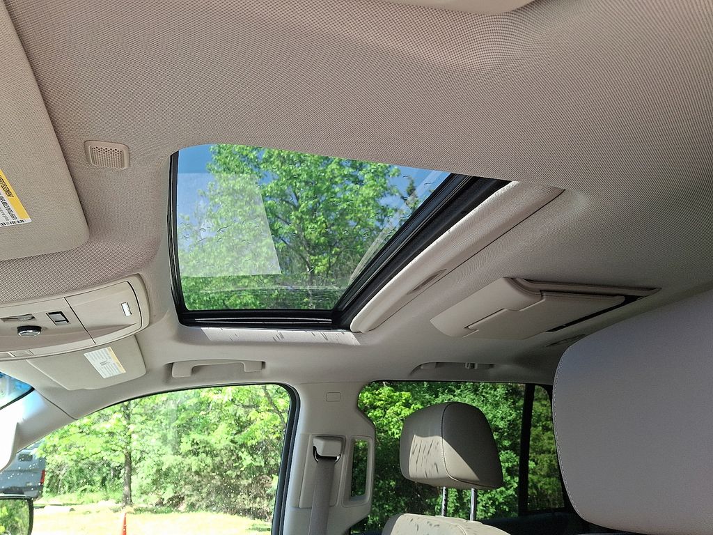 2015 GMC Yukon SLT 14