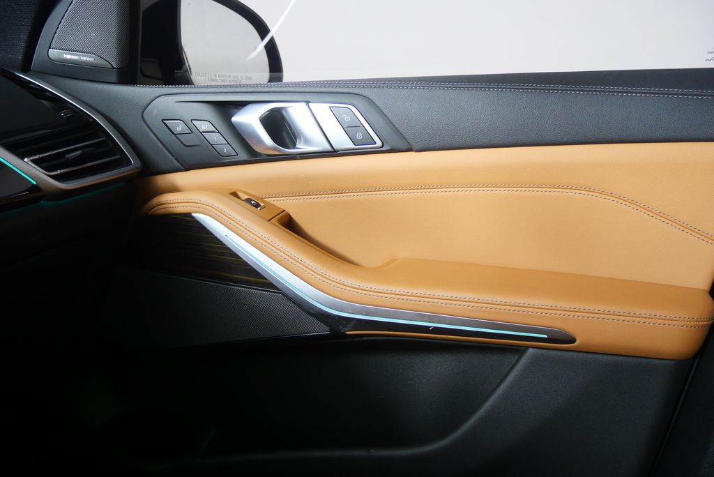 Thumbnail: 2020 BMW X5 - 27