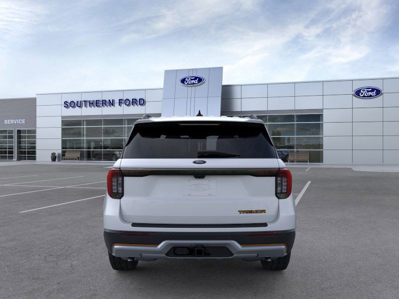 New 2026 White Ford Tremor image 5
