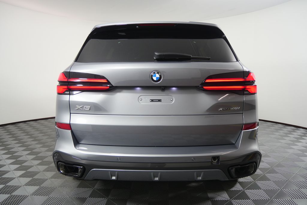 Thumbnail: 2026 BMW X5 - 4
