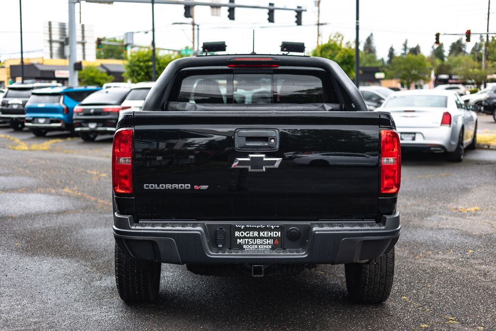 2018 Chevrolet Colorado ZR2 thumbnail 13