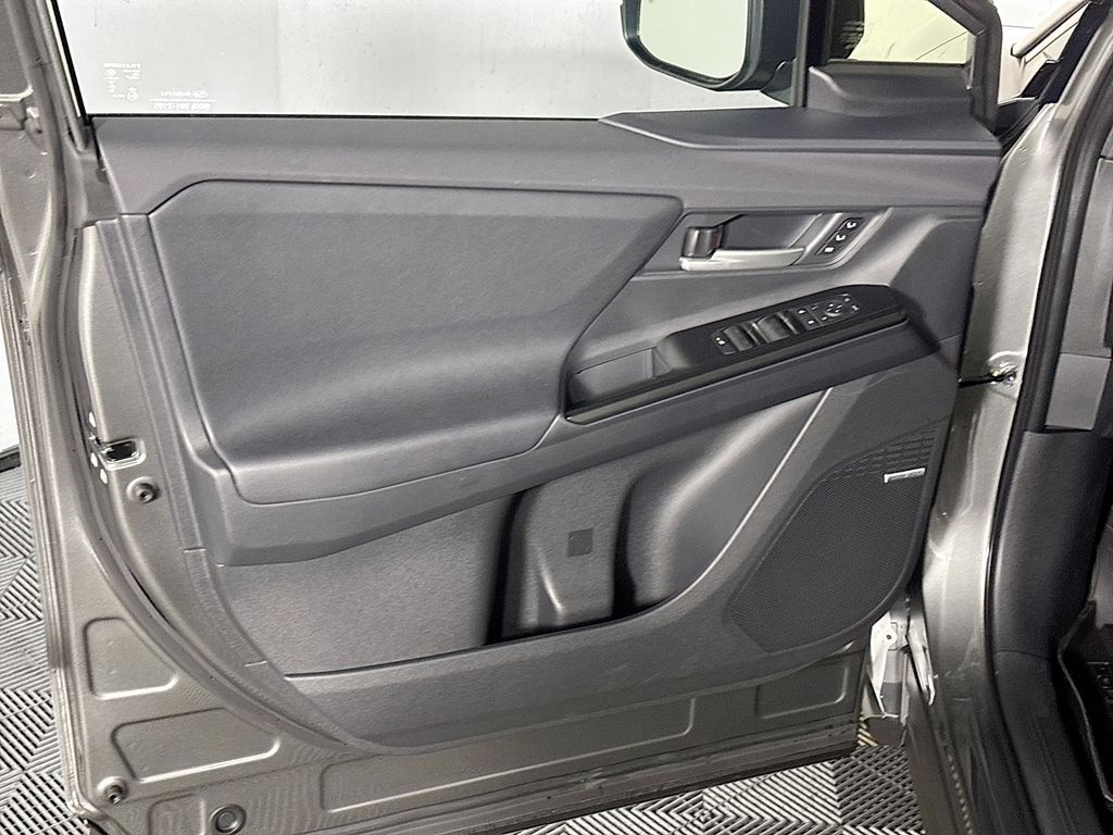 2026 Subaru Solterra Limited