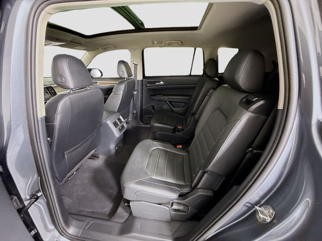 Thumbnail: 2019 Volkswagen Atlas - 21