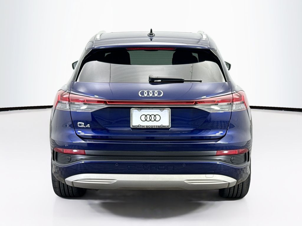 Thumbnail: 2023 Audi Q4 e-tron - 6