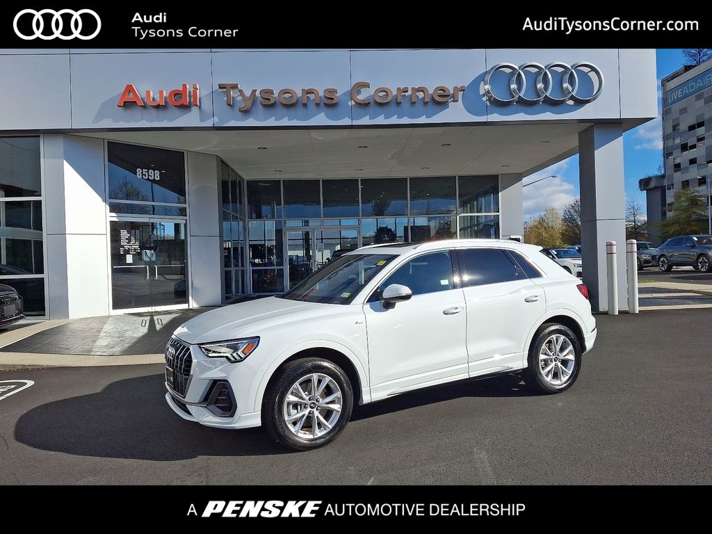 2023 Audi Q3 Premium -
                Vienna, VA