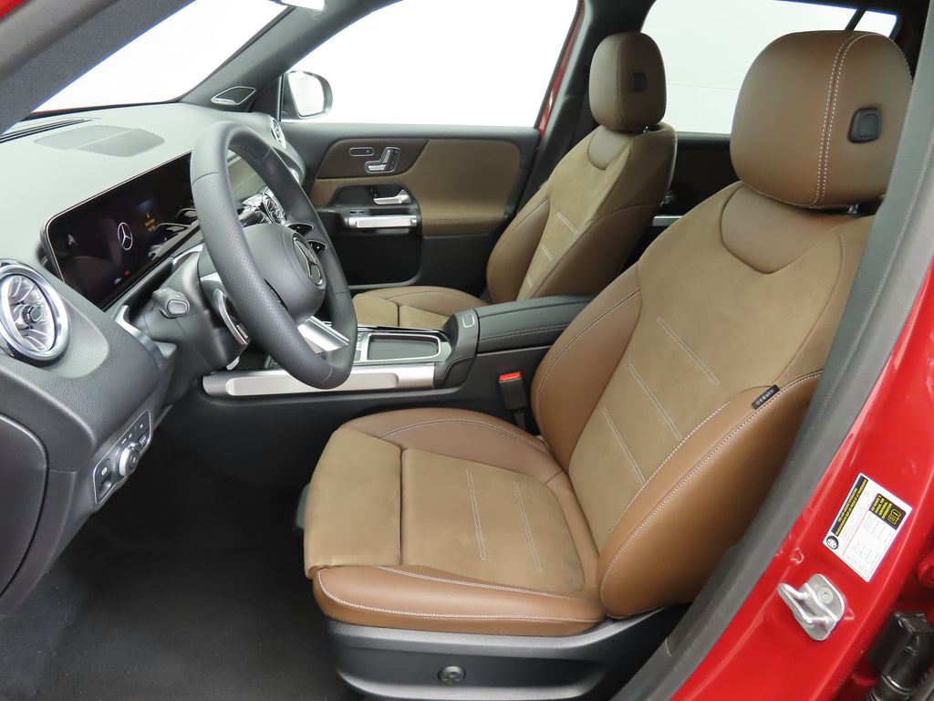 Thumbnail: 2025 Mercedes-Benz GLB - 19