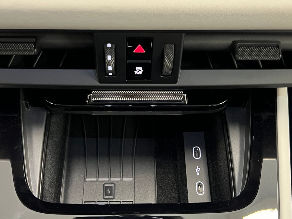 Thumbnail: 2026 Porsche Cayenne - 27