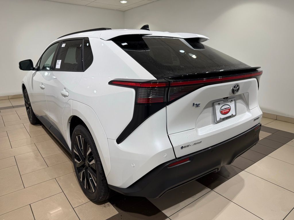 Thumbnail: 2026 Toyota bZ - 3