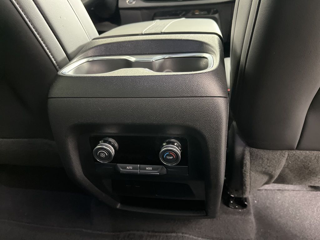 Thumbnail: 2025 Buick Enclave - 9