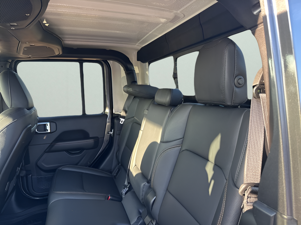 New Car 2025 Jeep Gladiator  For Sale Under $50,000 In Austin, Texas