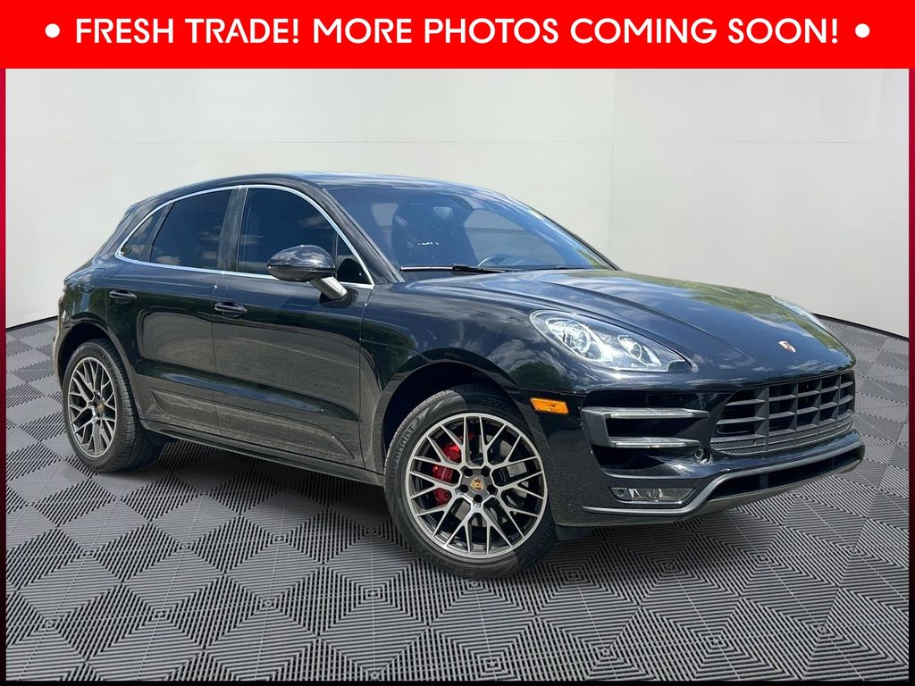 2015 Porsche Macan Turbo AWD