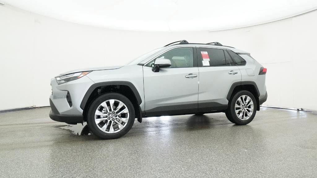 Thumbnail: 2025 Toyota RAV4 - 23