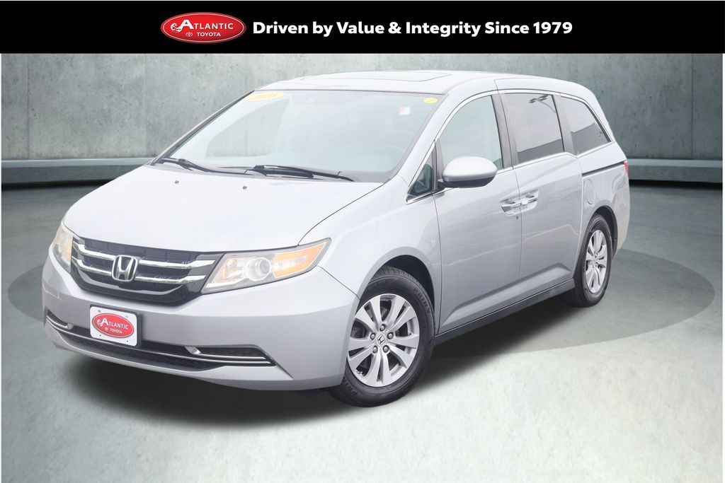 2016 Honda Odyssey EX-L with DVD Rear Entertainment System's photo
