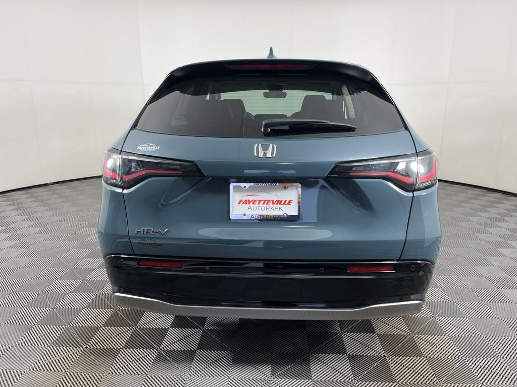 Thumbnail: 2023 Honda HR-V - 10