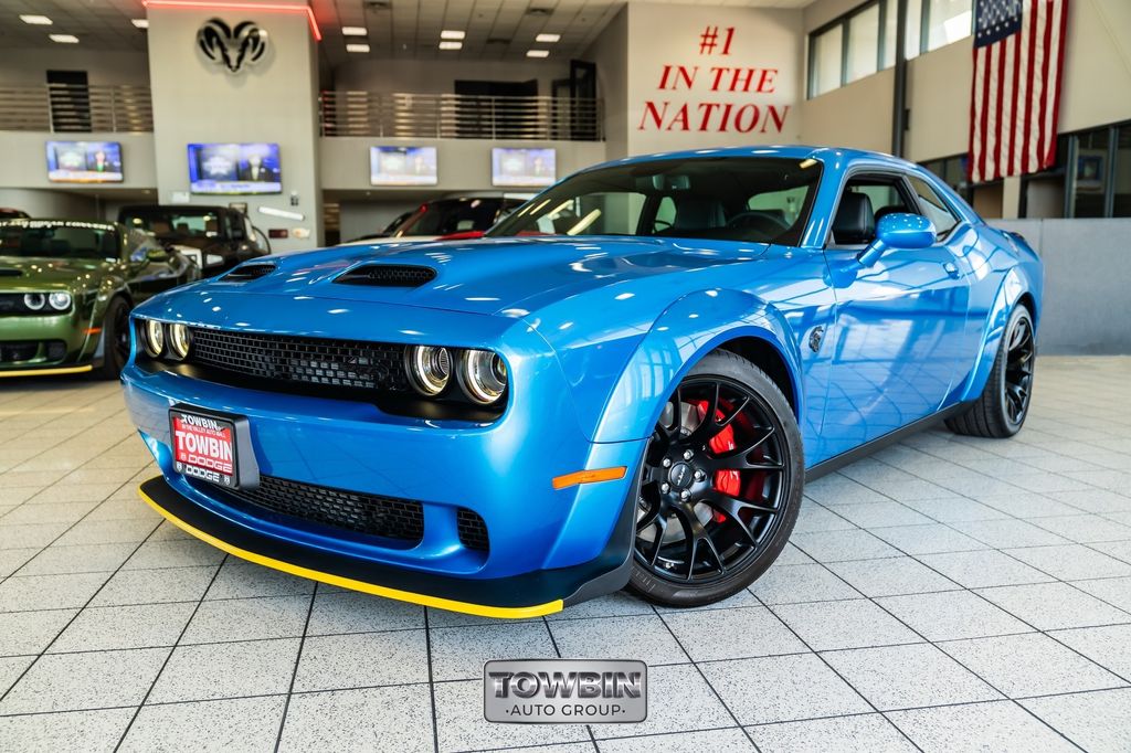 B5 Blue Pearlcoat 2023 Dodge Challenger Coupe Rear-Wheel Drive 8-Speed Automatic