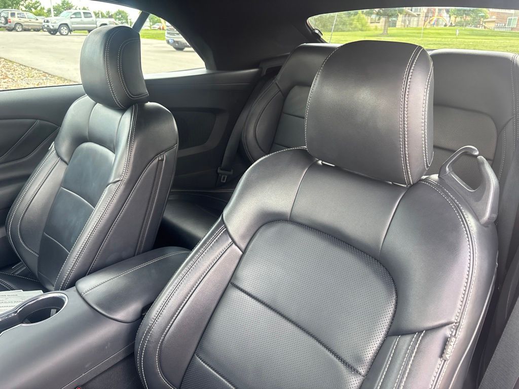 Used 2025 Ford Mustang Convertible