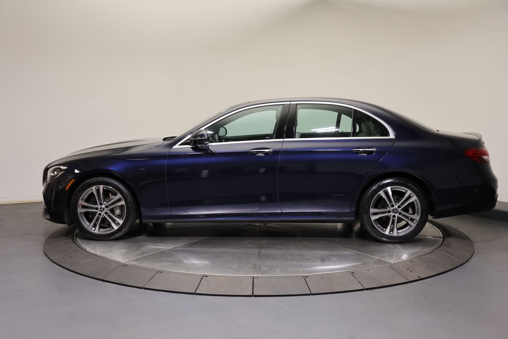 Thumbnail: 2023 Mercedes-Benz E-Class - 4