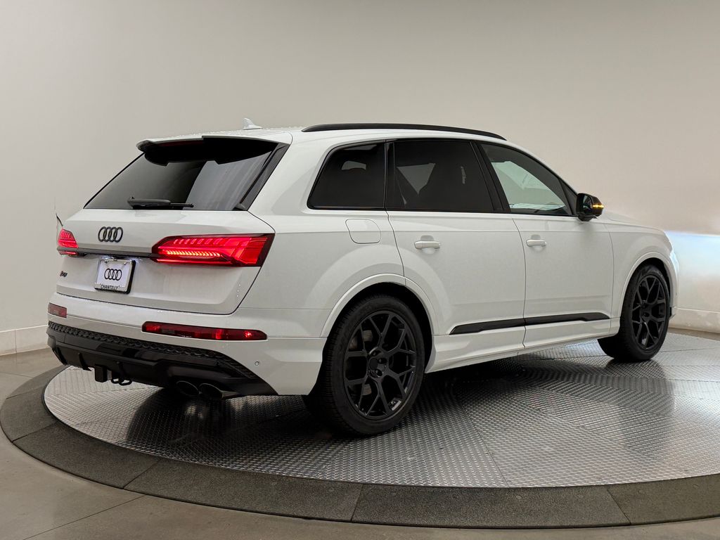 Thumbnail: 2026 Audi SQ7 - 8