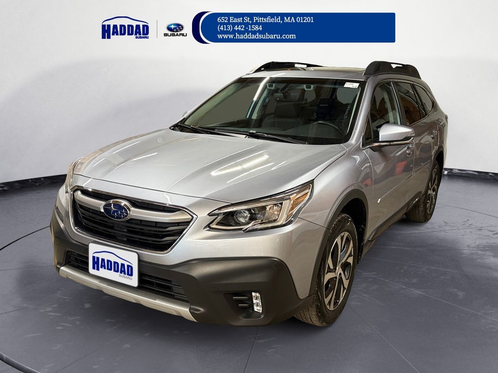 The 2022 Subaru Outback Limited photos