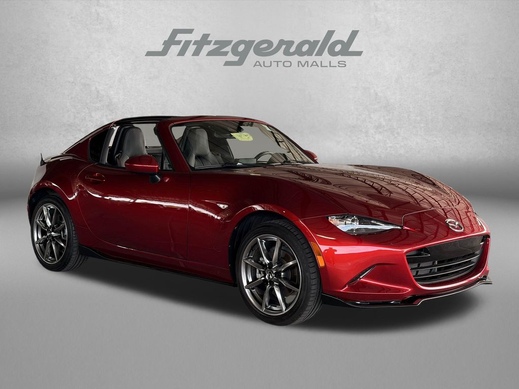 Soul Red Crystal Metallic 2023 Mazda MX-5 Miata Convertible Rear-Wheel Drive 6-Speed Automatic