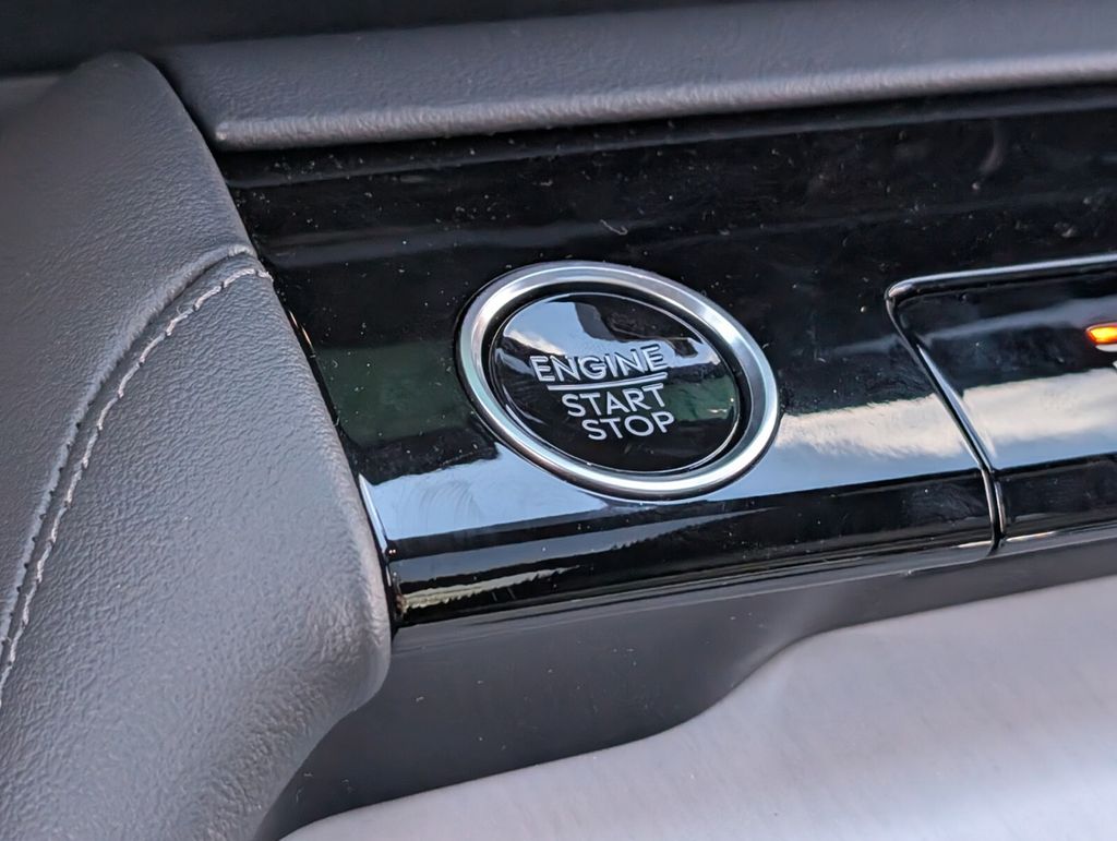 new 2026 Lincoln Navigator L car, priced at $111,390