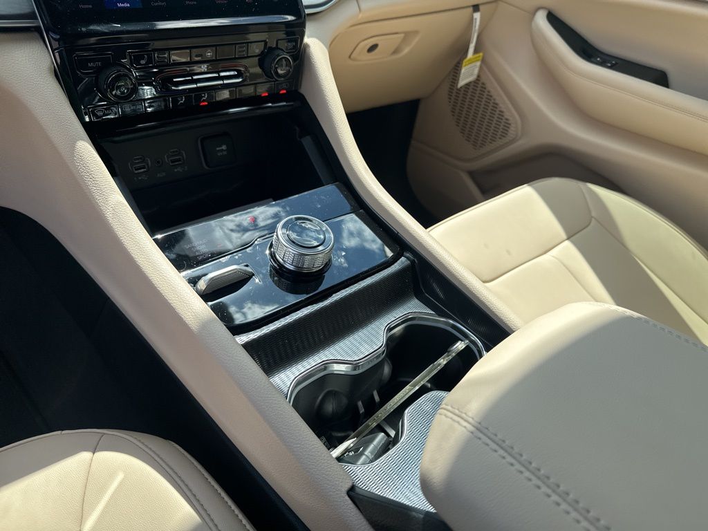 New Car 2025 Jeep Grand Cherokee L  Limited For Sale Under $50,000 In Austin, Texas
