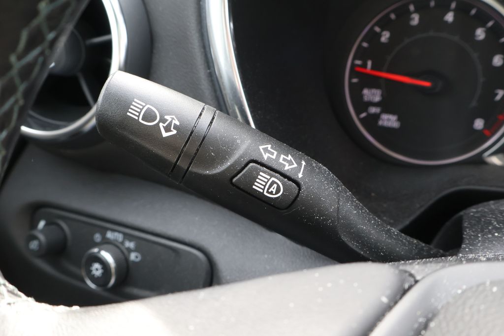 Thumbnail: 2022 Chevrolet Blazer - 22