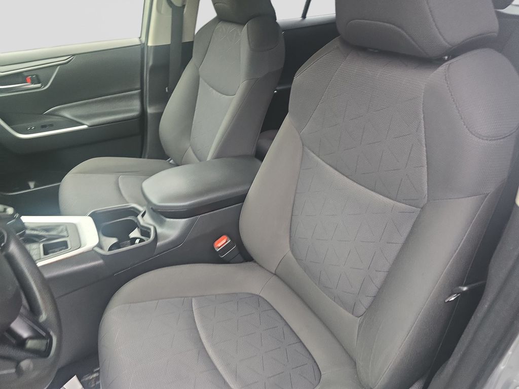 Used 2020 Toyota RAV4 SUV