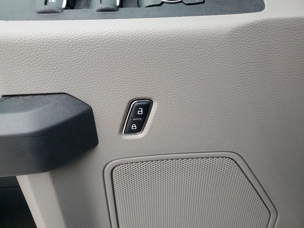 Used Car 2019 Ford F-250sd  Xl For Sale Under $30,000 In Austin, Texas