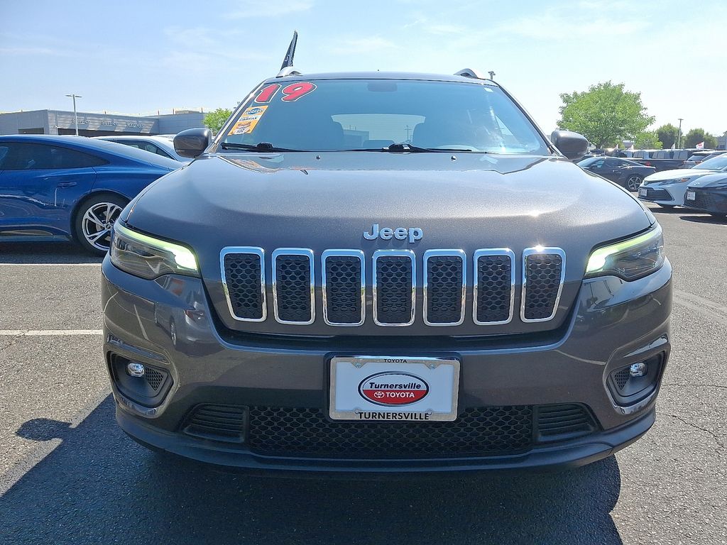 2019 Jeep Cherokee Latitude 2