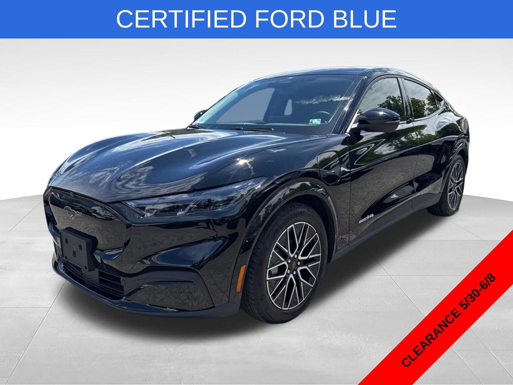 2025 Ford Mustang Mach-E Premium AWD