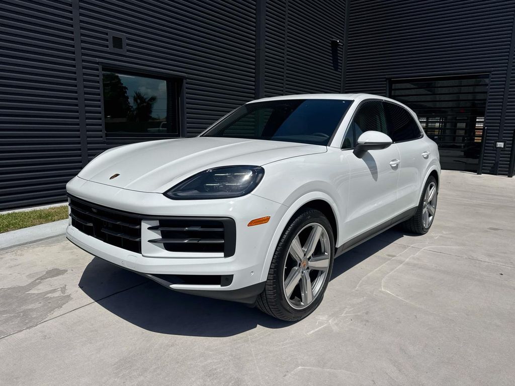 White 2026 Porsche Cayenne AWD SUV / Crossover All-Wheel Drive 8-Speed Automatic