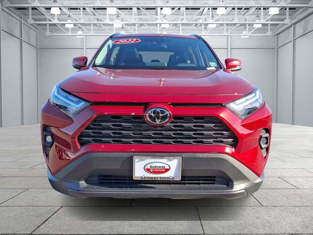 2022 Toyota RAV4 XLE Premium 2