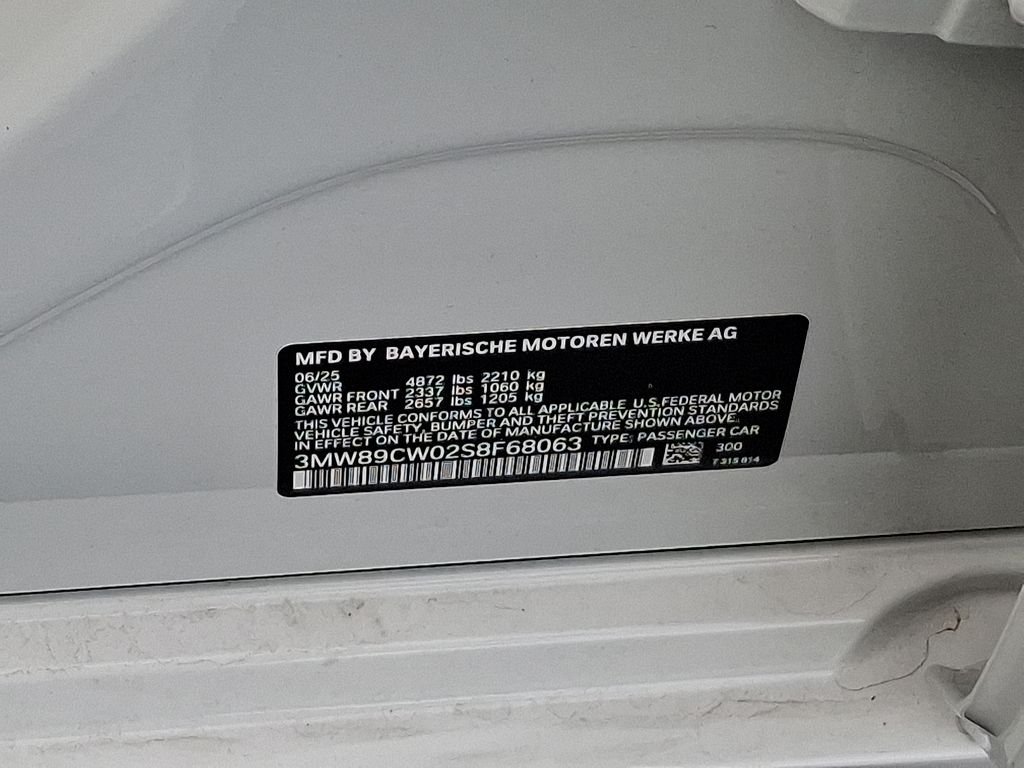 Thumbnail: 2025 BMW 3 Series - 10