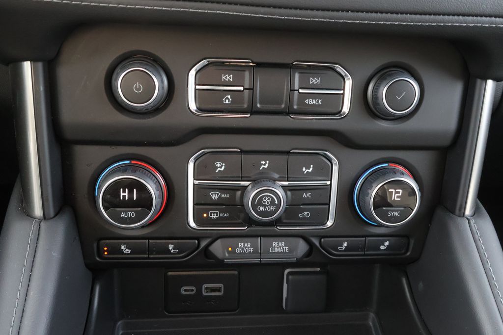 Thumbnail: 2024 Chevrolet Suburban - 22