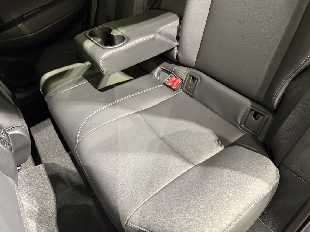 Thumbnail: 2026 Toyota Corolla Cross - 21