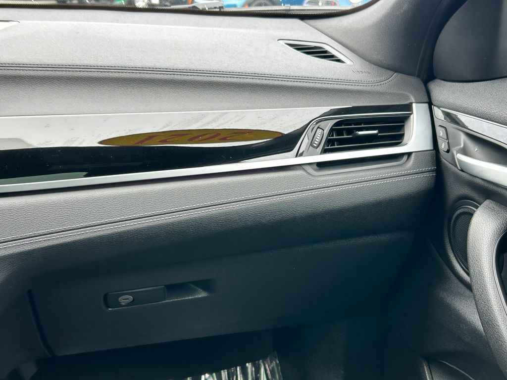Thumbnail: 2021 BMW X2 - 25