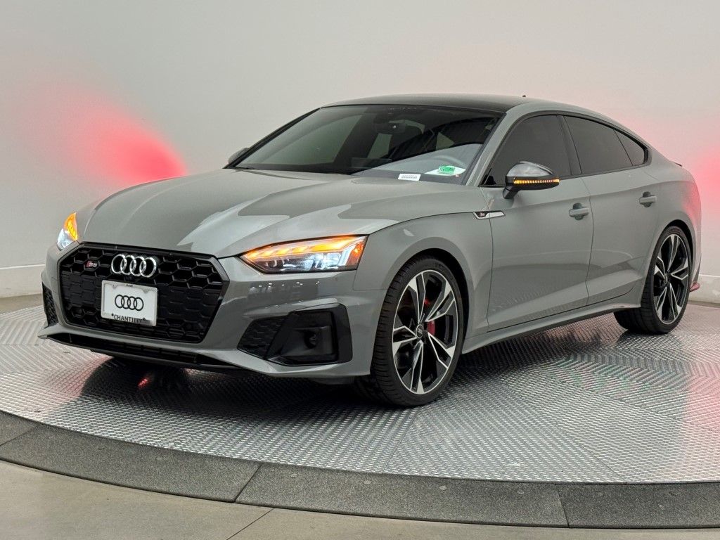 Thumbnail: 2022 Audi S5 - 6