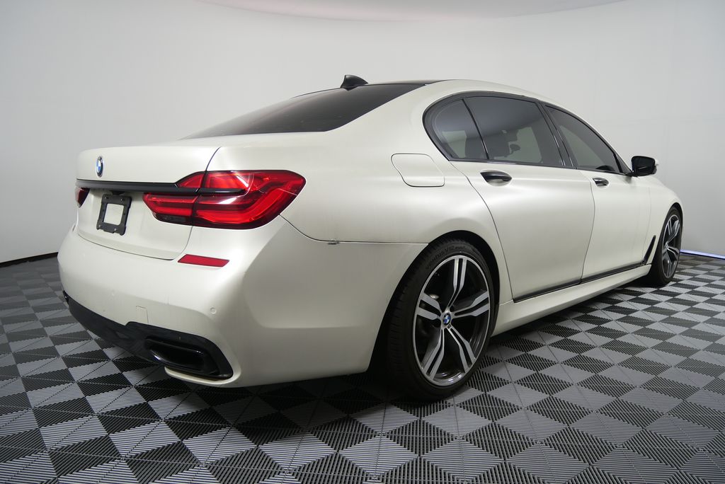 2018 BMW 7 Series 740i xDrive 3