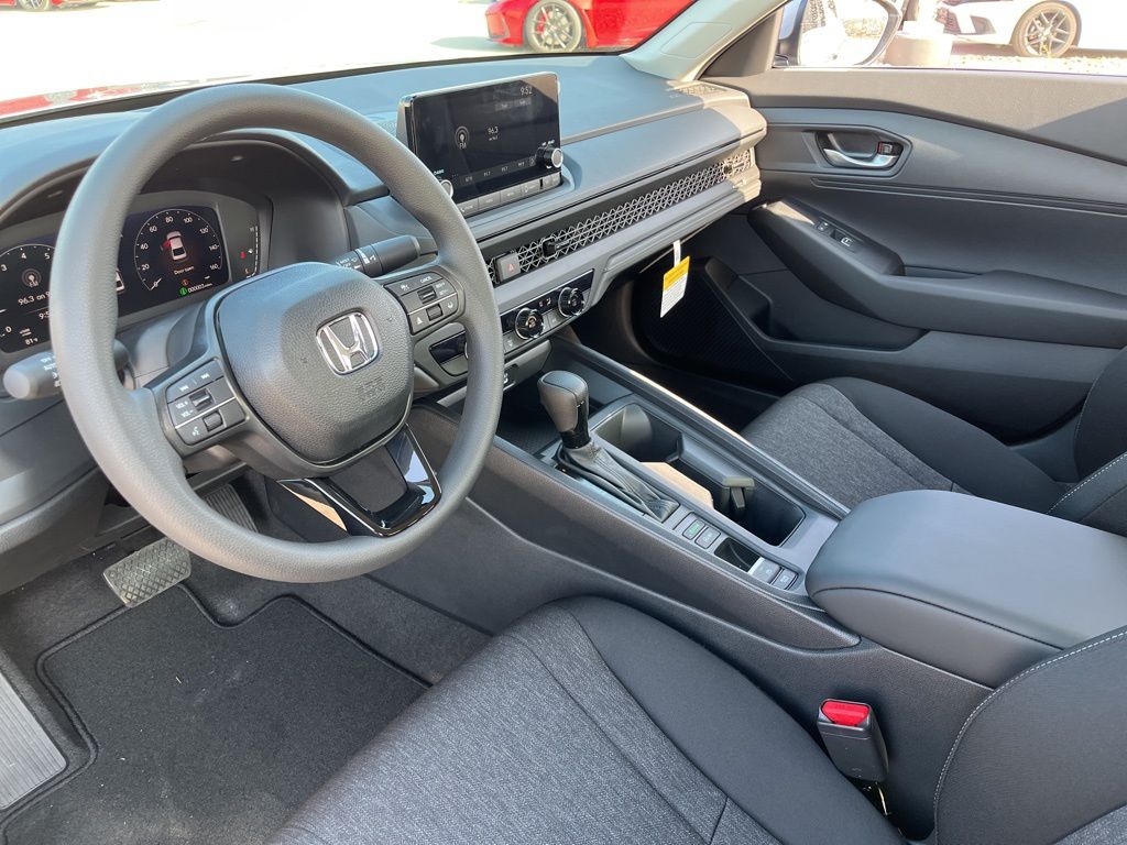 Thumbnail: 2025 Honda Accord - 10