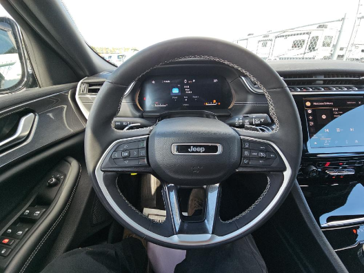 used 2023 Jeep Grand Cherokee L car, priced at $31,597