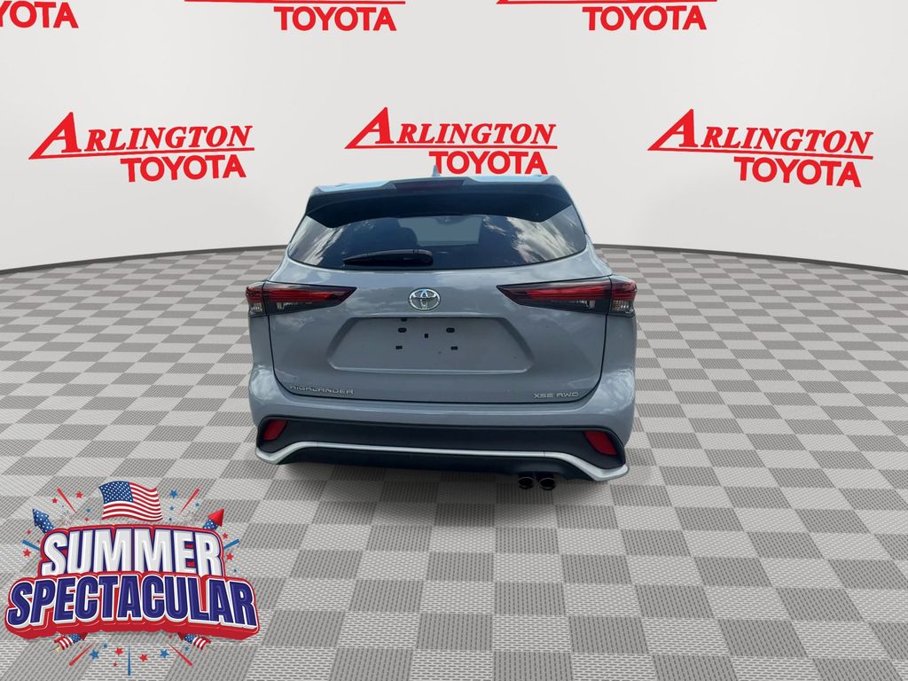 Used 2025 Toyota Highlander SUV