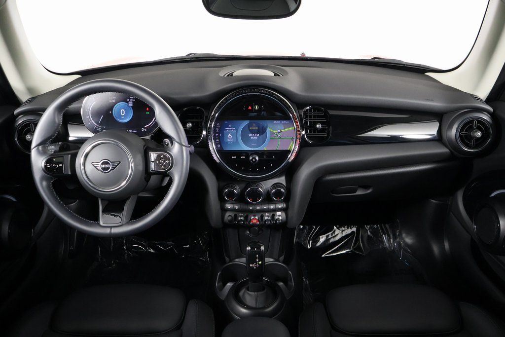 Thumbnail: 2024 MINI Cooper - 8