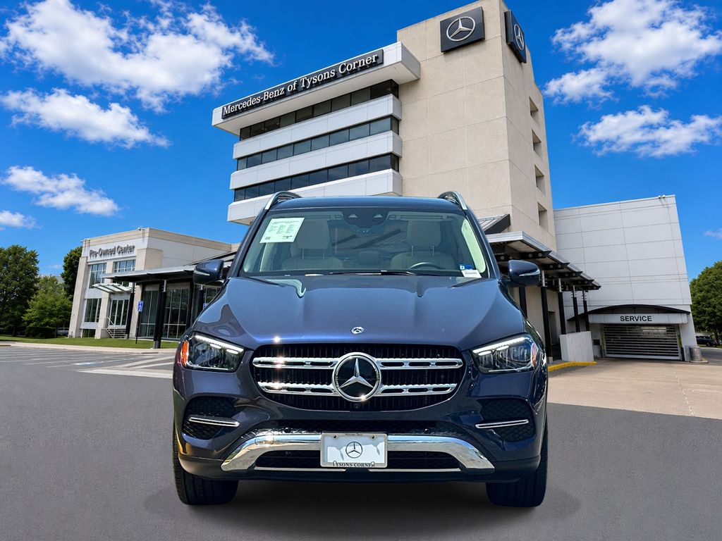 Thumbnail: 2026 Mercedes-Benz GLE - 2